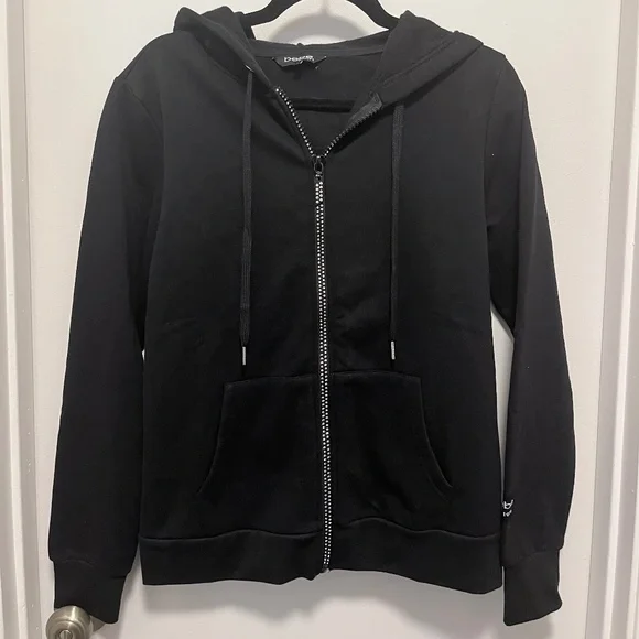 bebe - Picture 1 of 3